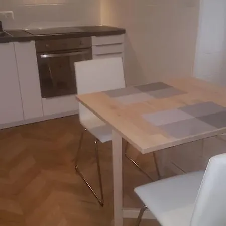 Apartment Diamond Au Centre De Genf